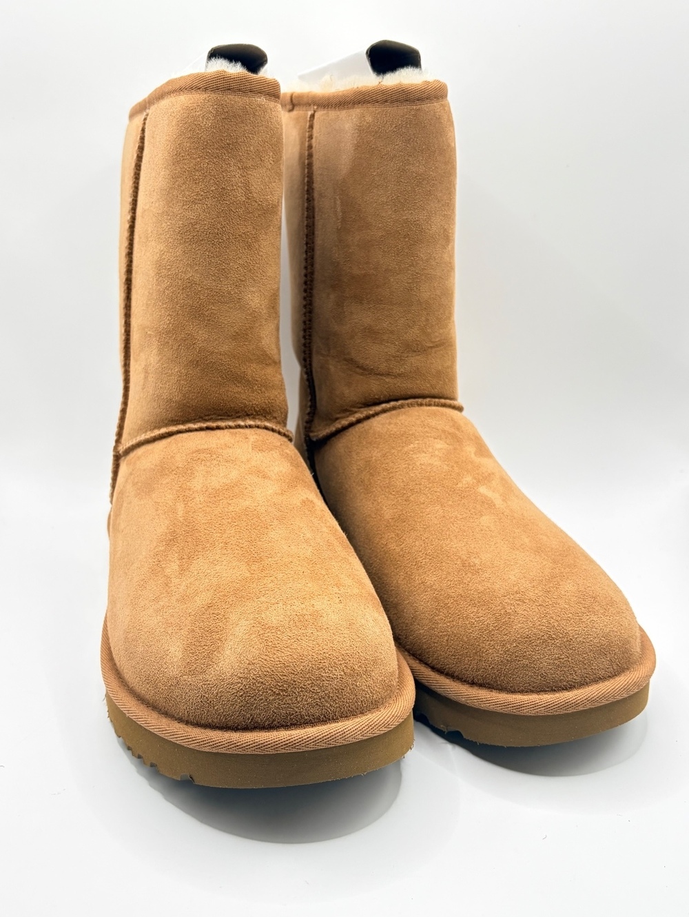 UGG Classic Short II Womens 11 Chestnut Sheepskin Boots 1016223 New With Box